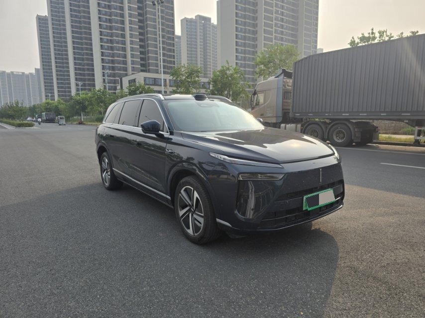 WEY Blue Mountain DHT 2025 Lanshan DHT 1.5T Four-Wheel-Drive Intelligent Driving Max photo 3