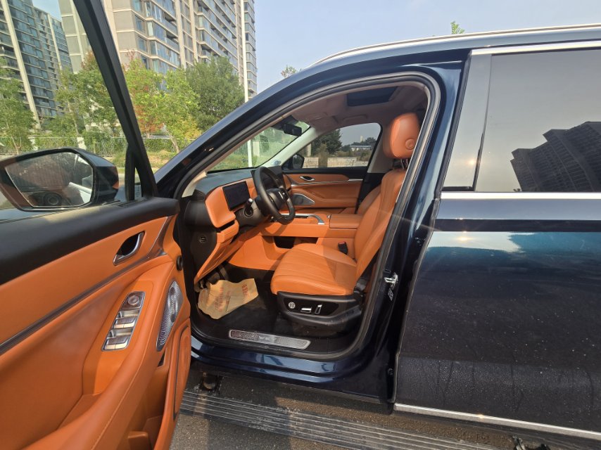 WEY Blue Mountain DHT 2025 Lanshan DHT 1.5T Four-Wheel-Drive Intelligent Driving Max photo 4
