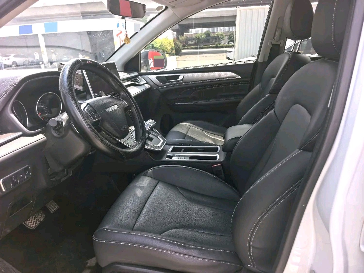 Haval 2023 M6 PLUS 1.5T Luxury Smart Connectivity Version photo 5