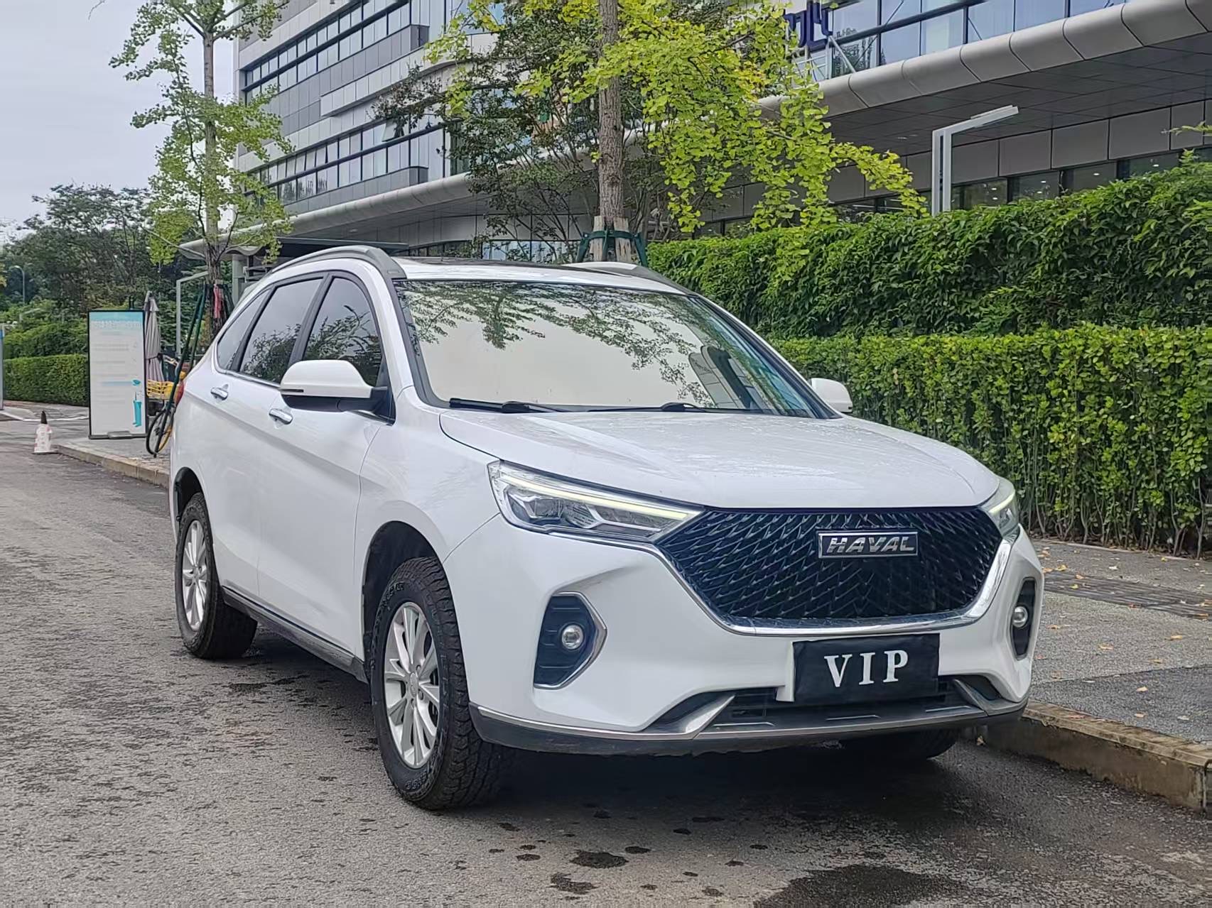 Haval 2021 M6 PLUS 1.5T Luxury Smart Connectivity Model photo 3