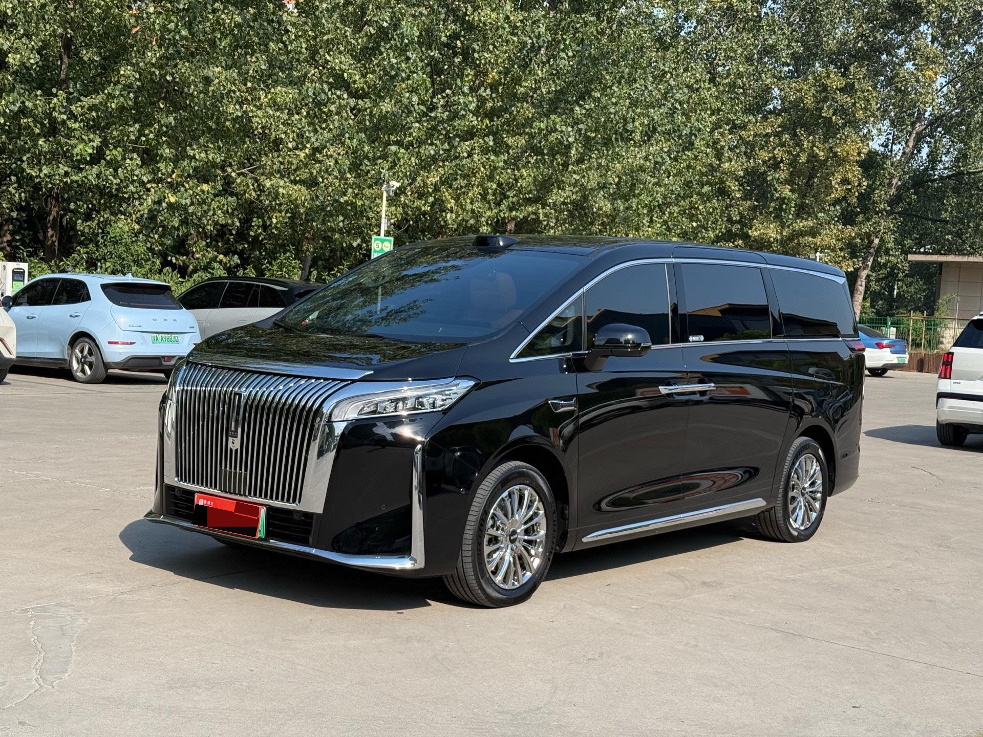 WEY 2025 Gaoshan 8 Hi4 1.5T Four-Wheel Drive Version