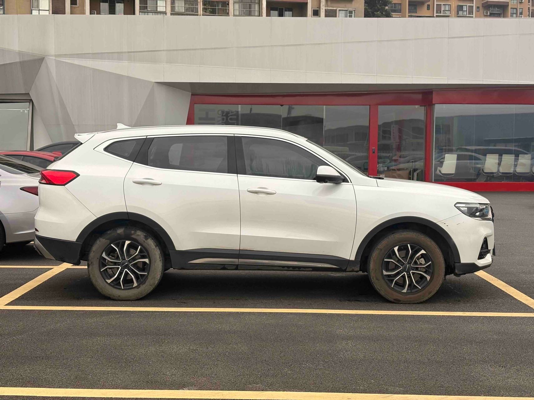 Foto Haval 2023 H6 1.5T National Trend Edition Urban Edition 3