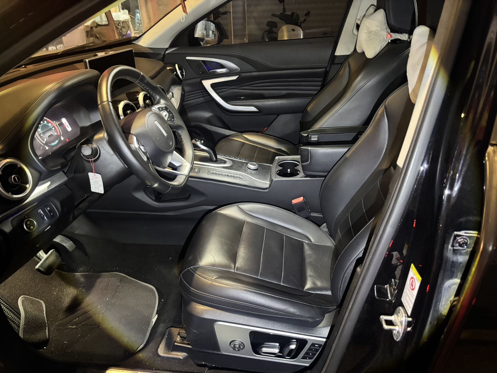 WEY 2021 VV7 2.0T Tech Edition photo 4