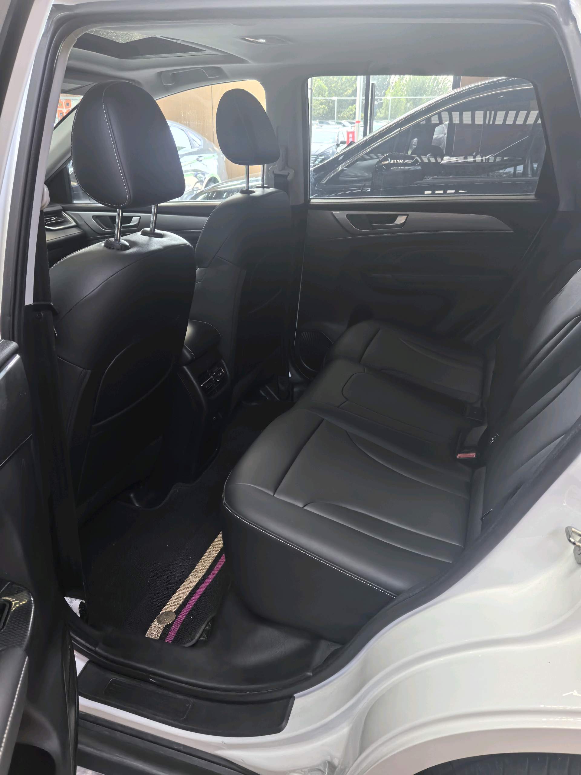 Haval 2021 M6 PLUS 1.5T Luxury Smart Connectivity Model photo 5