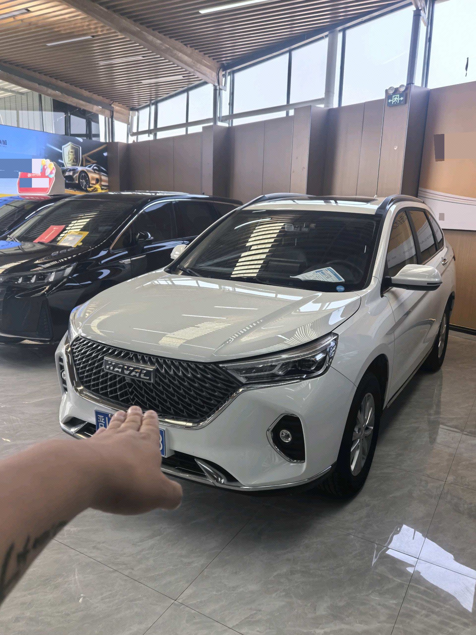Haval 2021 M6 PLUS 1.5T Luxury Smart Connectivity Model