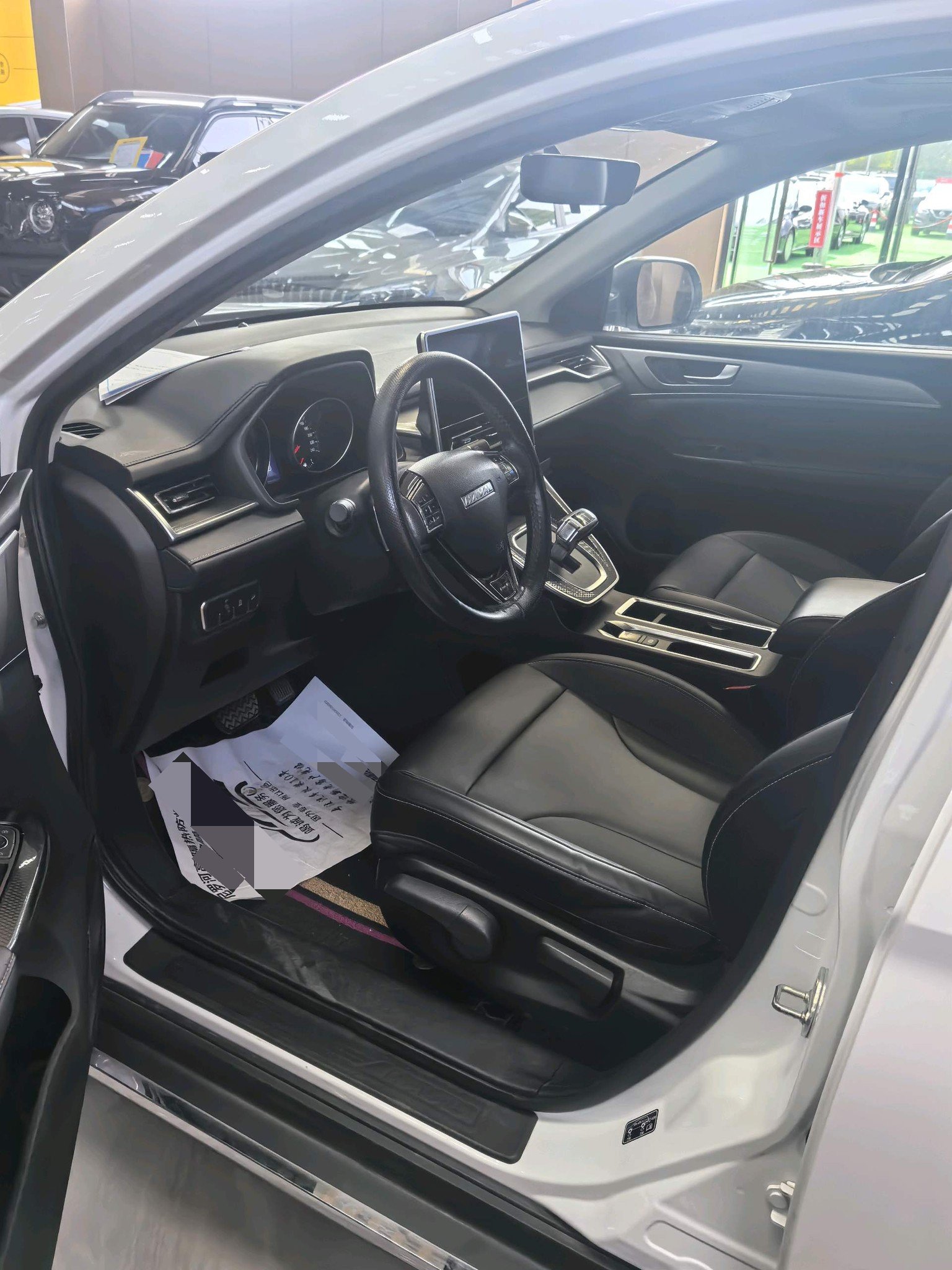 Haval 2021 M6 PLUS 1.5T Luxury Smart Connectivity Model photo 4
