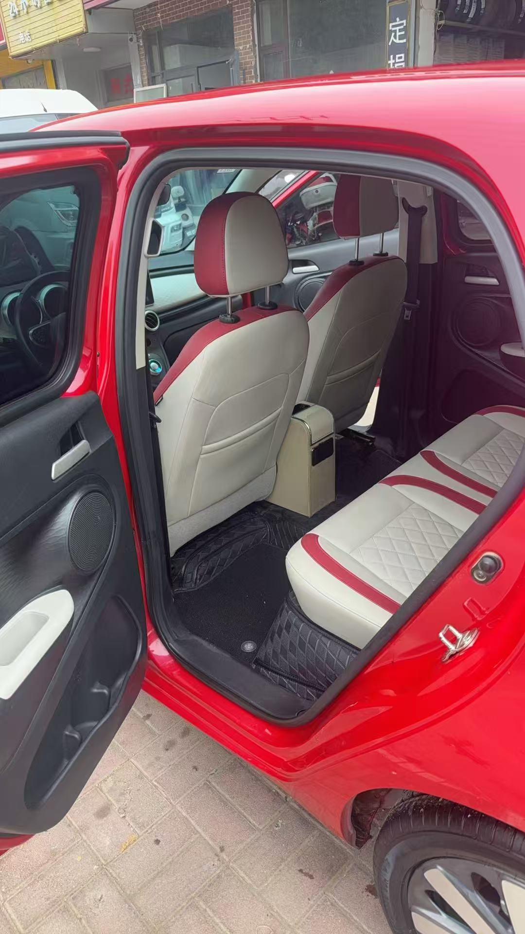 ORA 2021 R1 (Black Cat) 351km Luxury Model photo 5