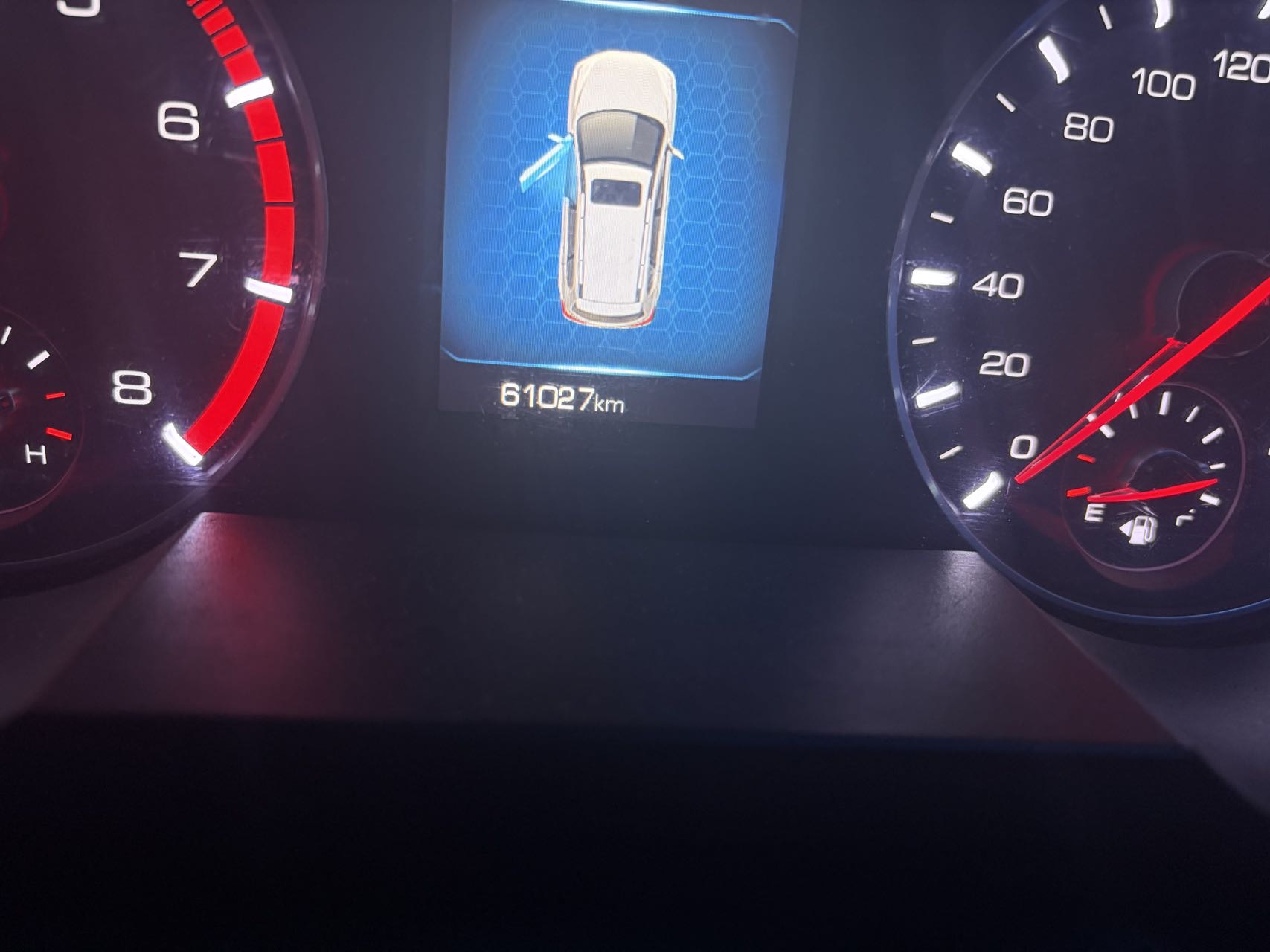 Foto Haval H6 1.5T Sport Edition Elite Smart Connect Hexagonal Grille 5