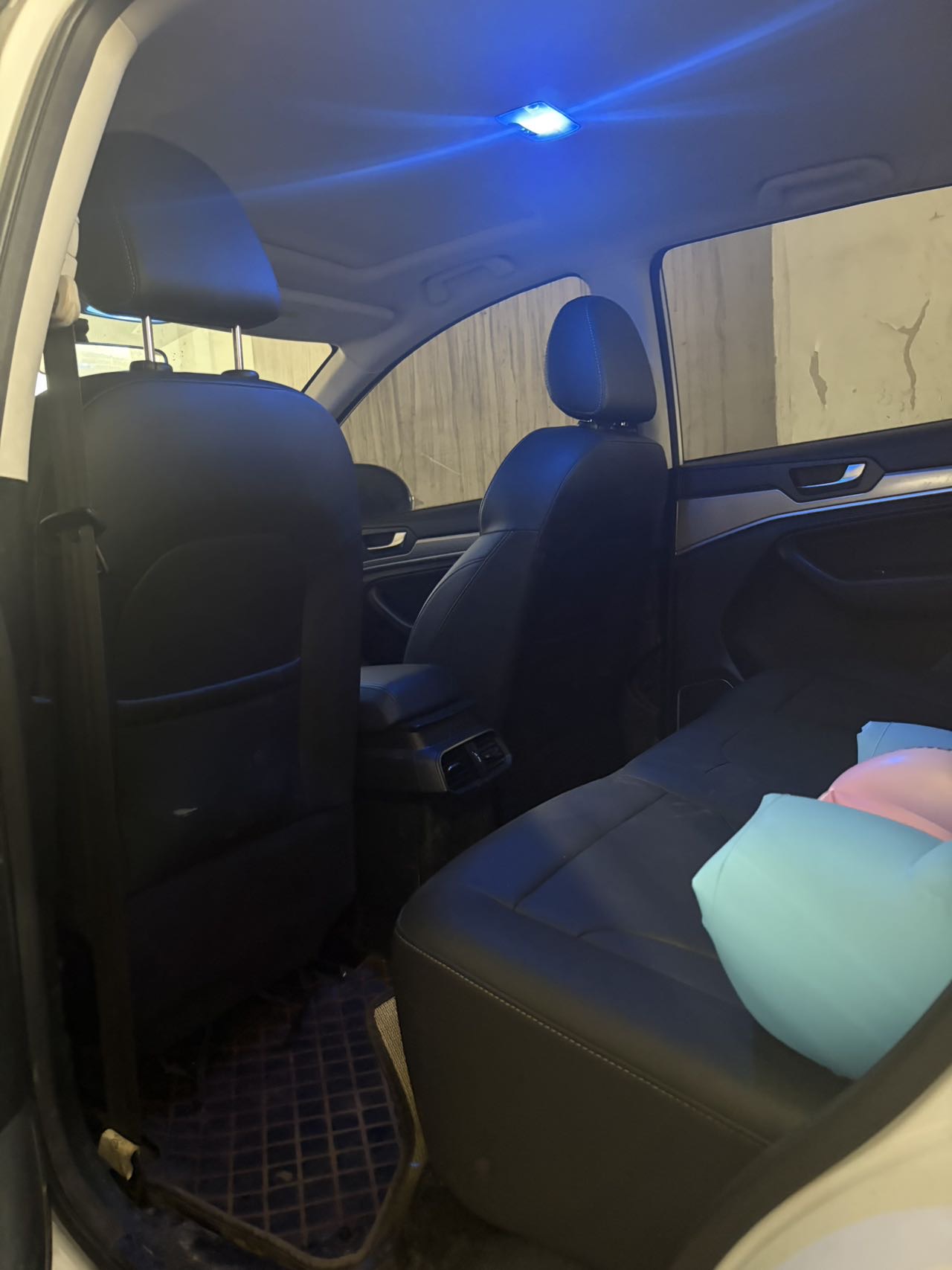 Foto Haval H6 1.5T Sport Edition Elite Smart Connect Hexagonal Grille 3