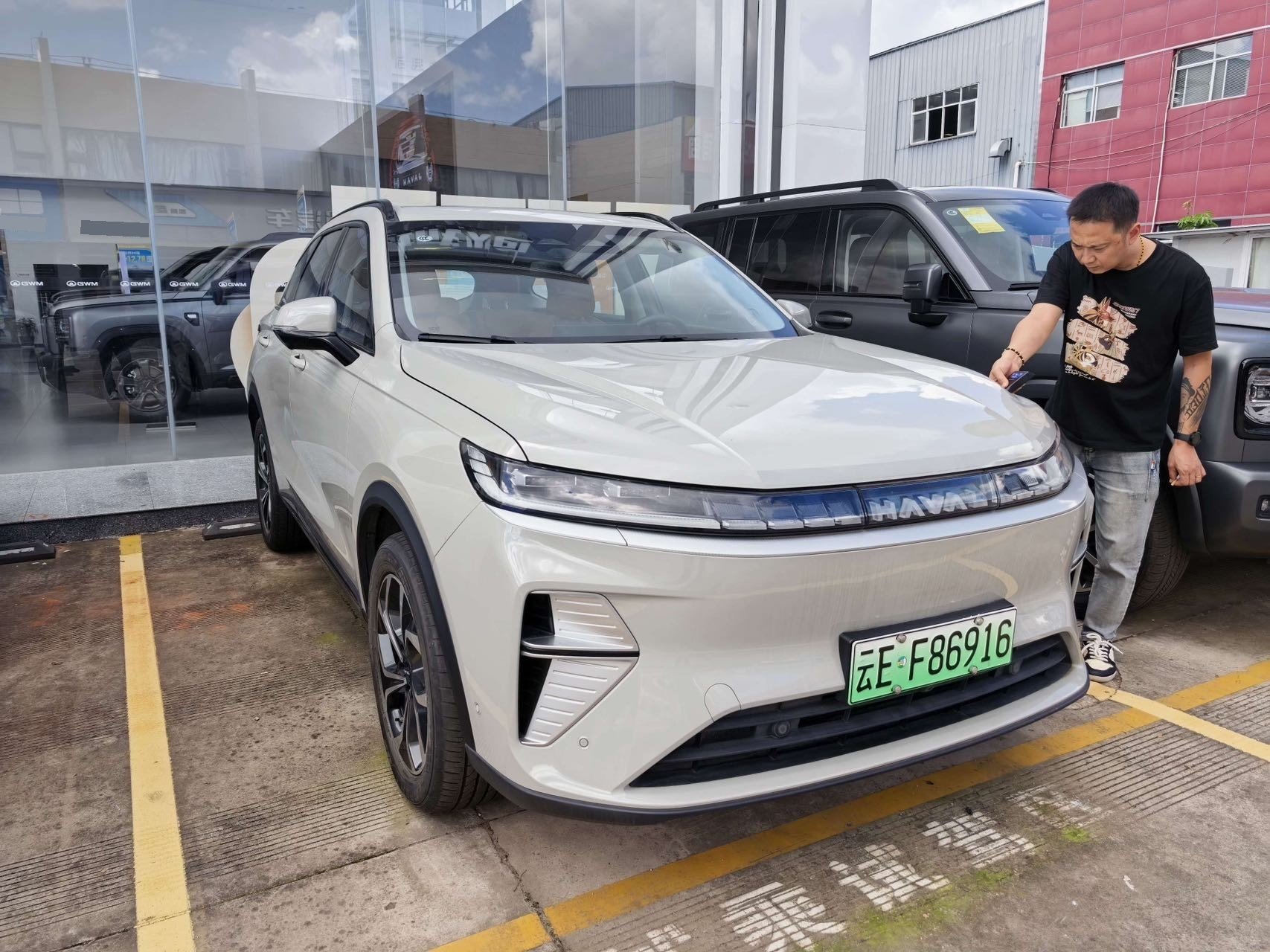 Photo du Haval Brave Dragon 2025 Xiaolong MAX 1.5 Hi4 165 Ultra Smart Driving Version 2