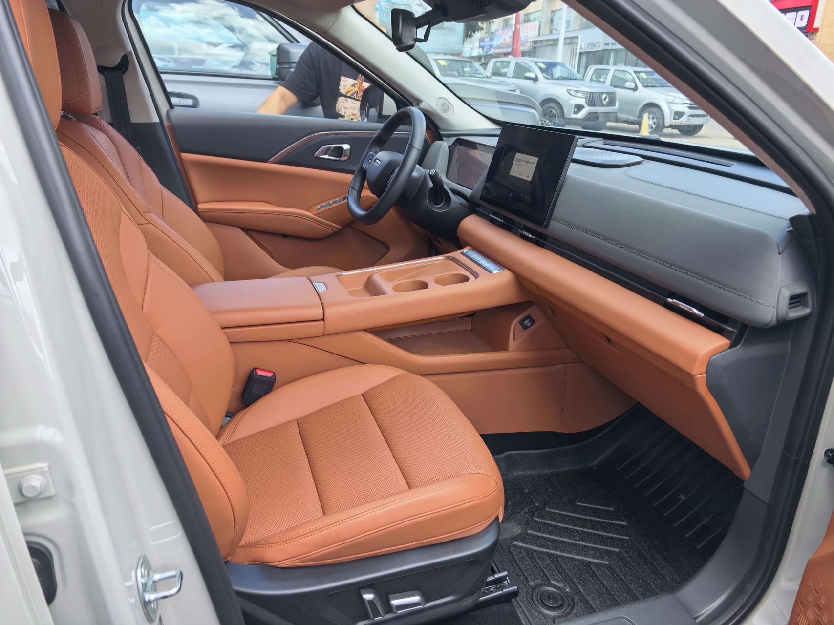 Photo du Haval Brave Dragon 2025 Xiaolong MAX 1.5 Hi4 165 Ultra Smart Driving Version 4