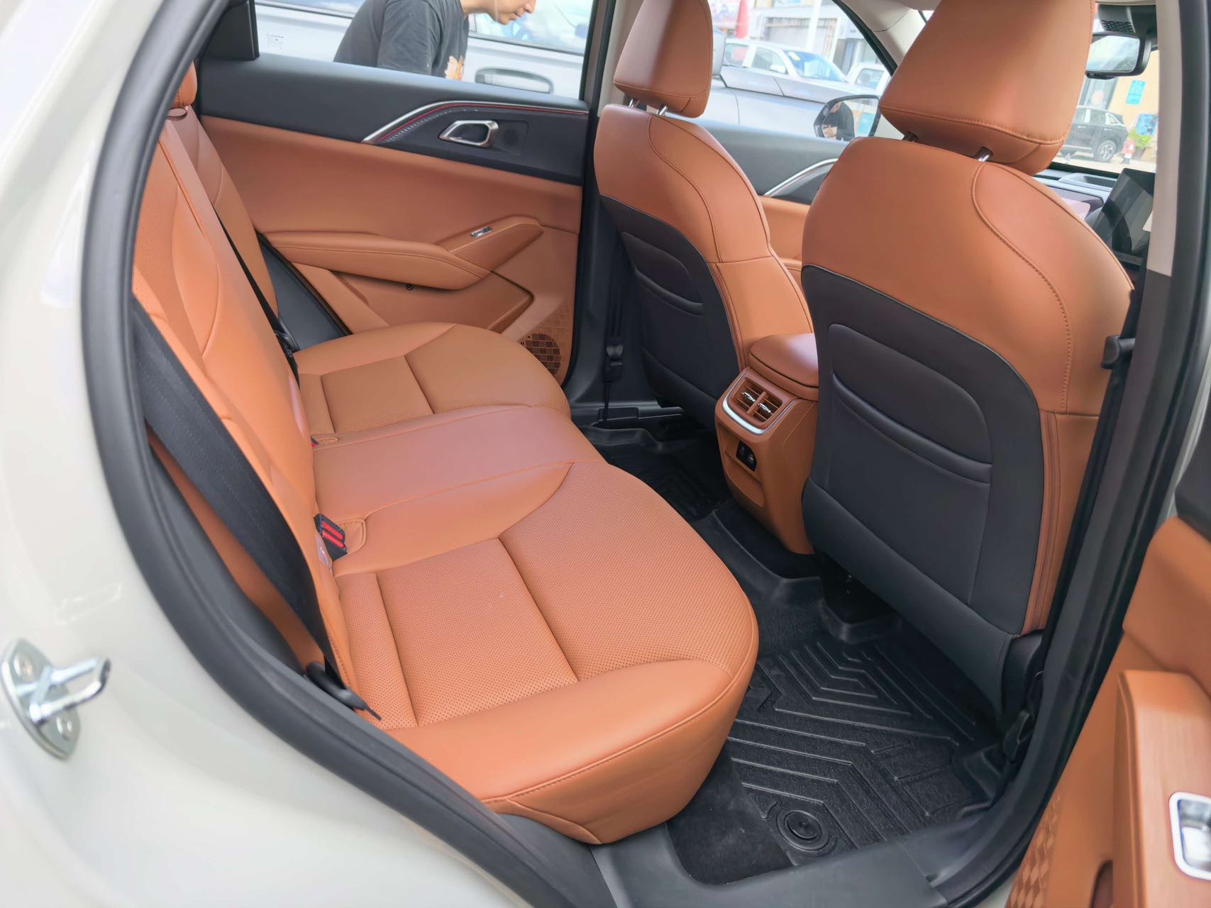 Photo du Haval Brave Dragon 2025 Xiaolong MAX 1.5 Hi4 165 Ultra Smart Driving Version 5