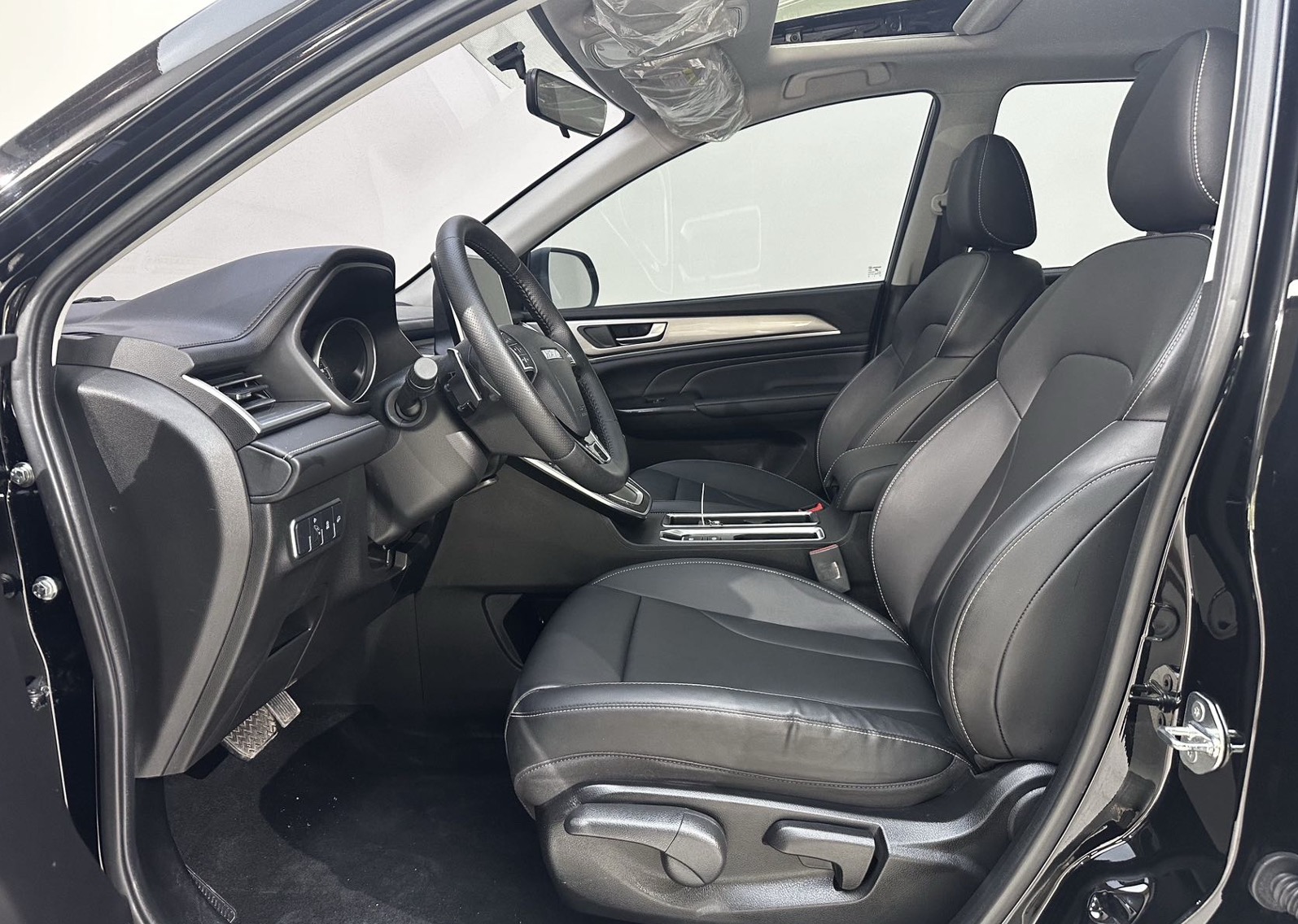 Foto del Haval 2021 M6 PLUS 1.5T Luxury Smart Connectivity Model 4