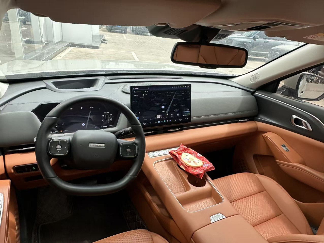 صورة Haval Brave Dragon Xiaolong MAX 1.5 Hi4 165 Plus Long-Range Version رقم 5