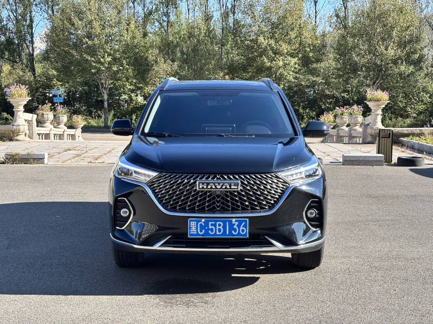 Фото Haval 2023 M6 PLUS 1.5T Luxury Smart Connectivity Version — 2