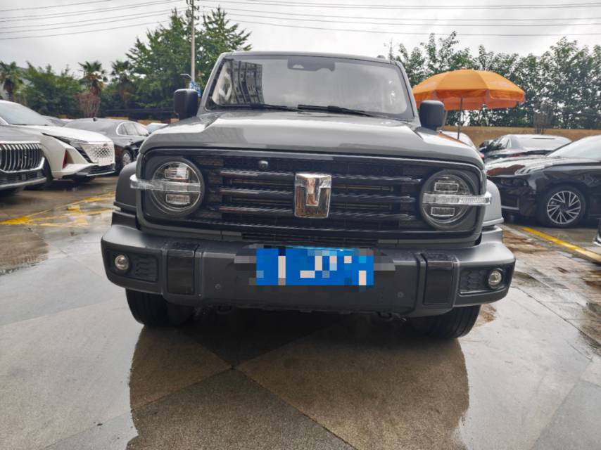 Foto TANK 2021 Tank 300 2.0T Off-Road Edition Challenger 2