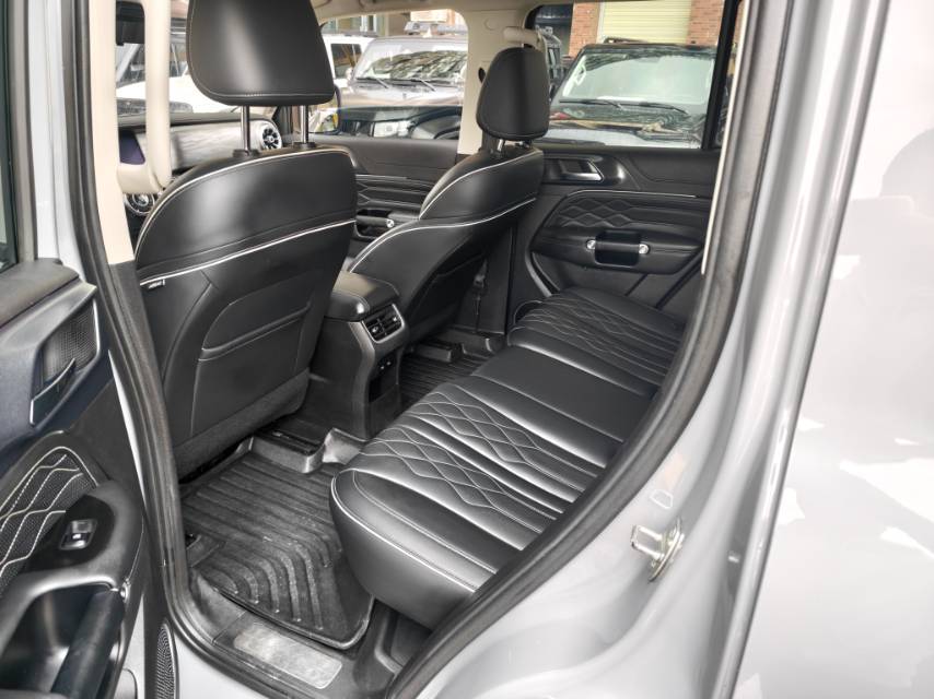 Foto TANK 2021 Tank 300 2.0T Off-Road Edition Challenger 5