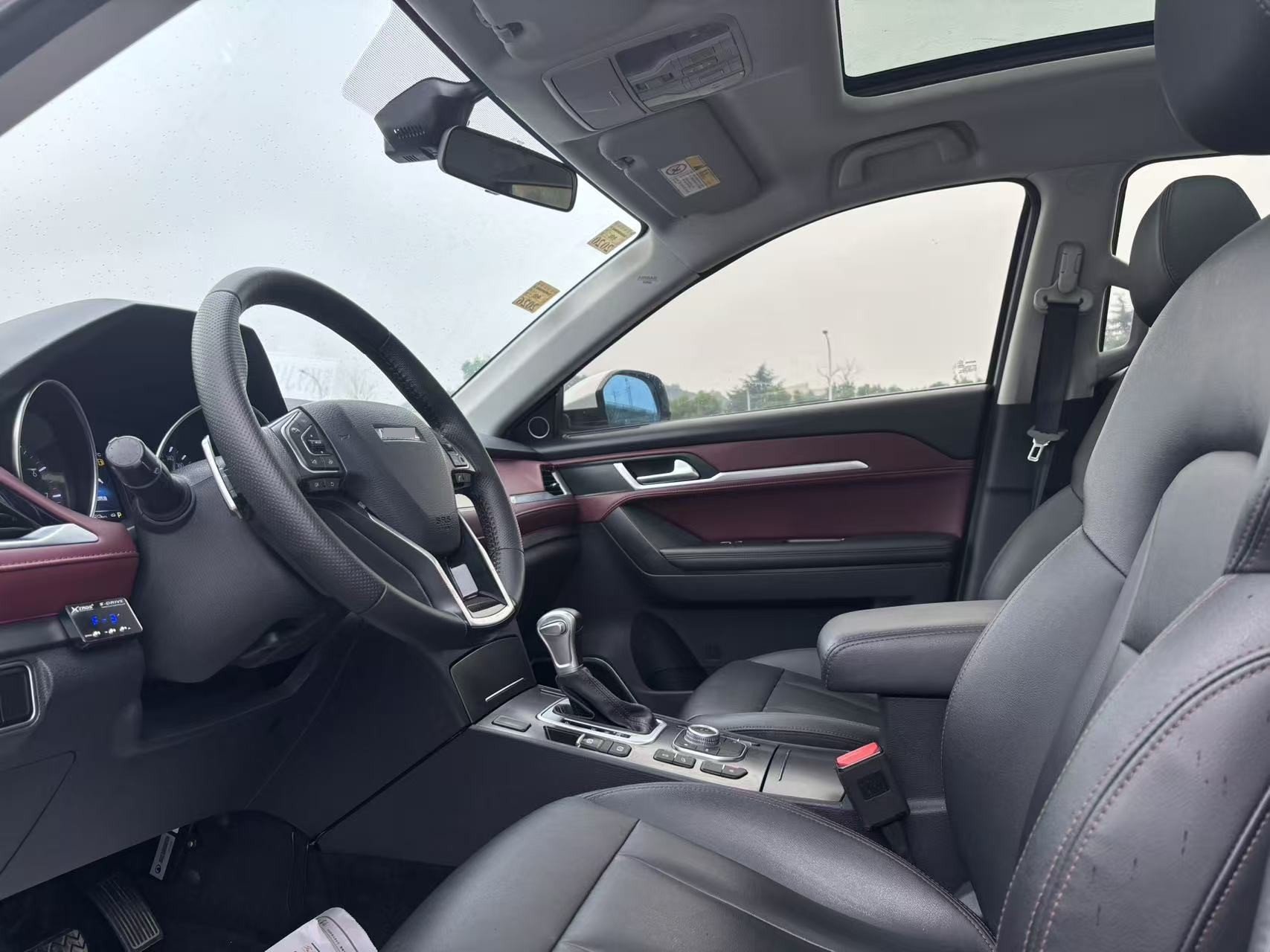 Haval H6 Coupe 1.5T 2WD Ultra-Lux Smart Connect Version photo 5