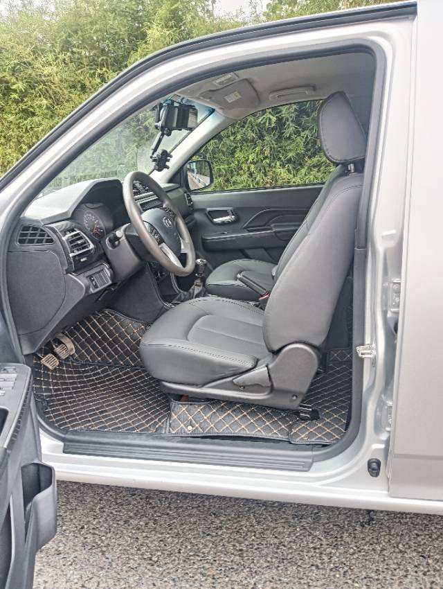 Foto del Great Wall Wingle 5 2021 Fengjun 5 2.0T 2WD Elite Model with Long Cargo Box 4
