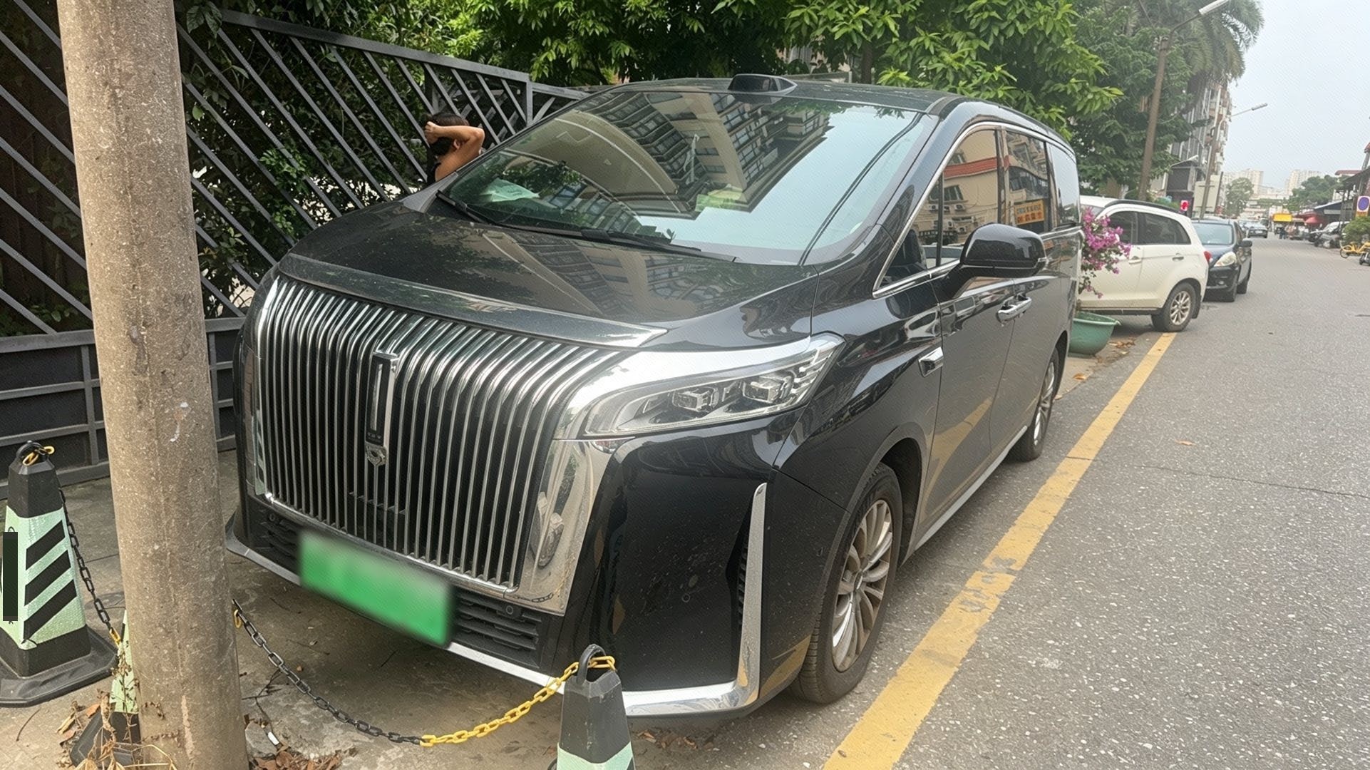 WEY 2025 Gaoshan 8 Hi4 1.5T Four-Wheel Drive Version