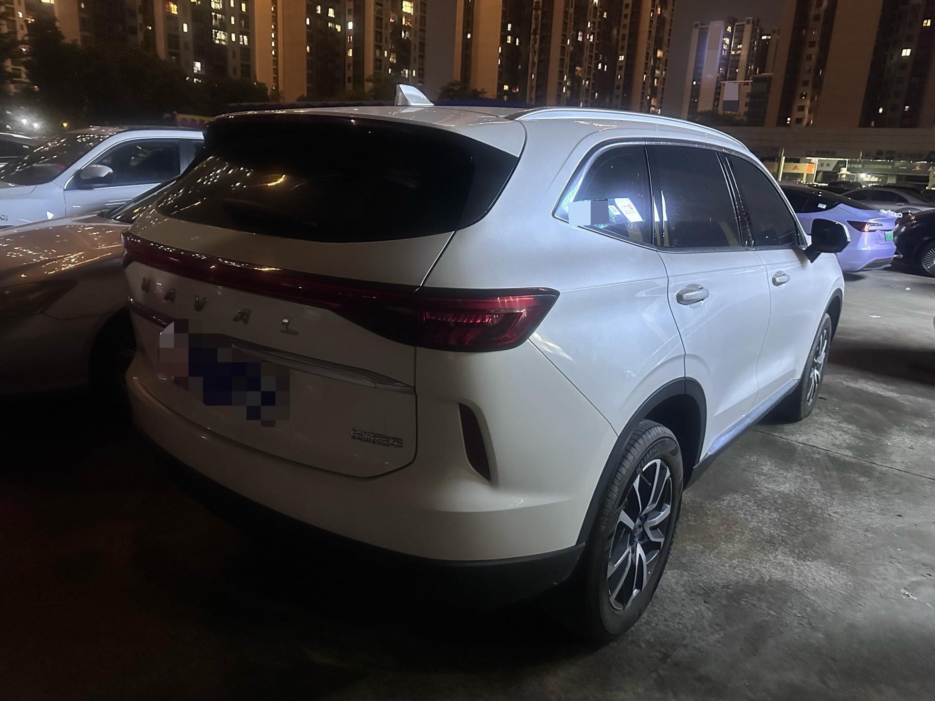 Photo du Haval 2022 H6 1.5T 2WD Max 2