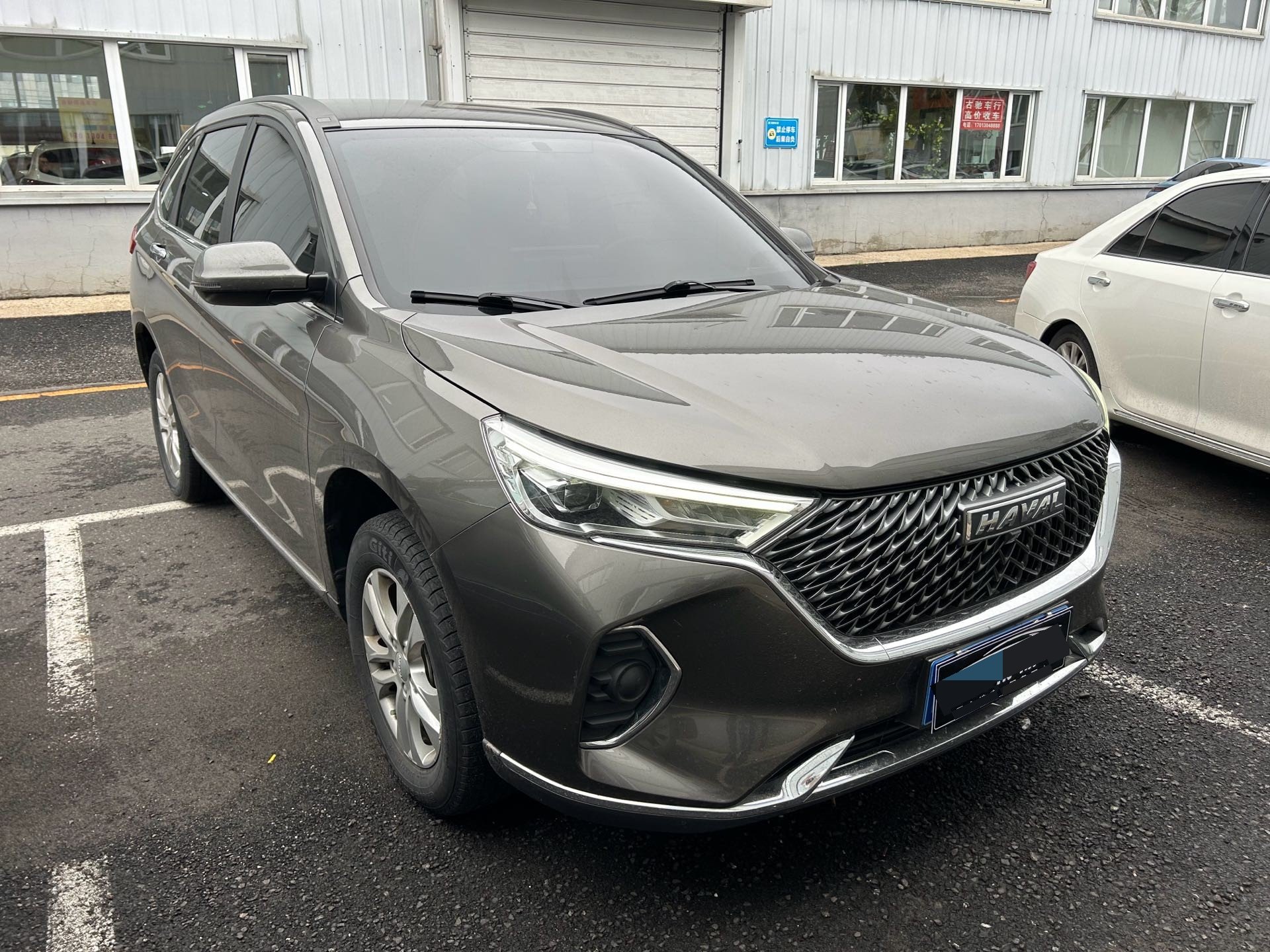 Фото Haval 2021 M6 PLUS 1.5T Elite Smart Connectivity Model — 4