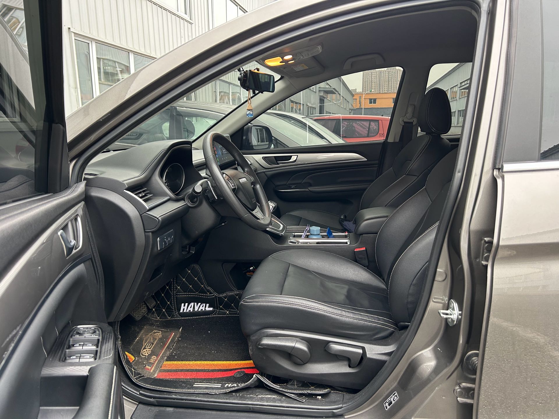 Фото Haval 2021 M6 PLUS 1.5T Elite Smart Connectivity Model — 5