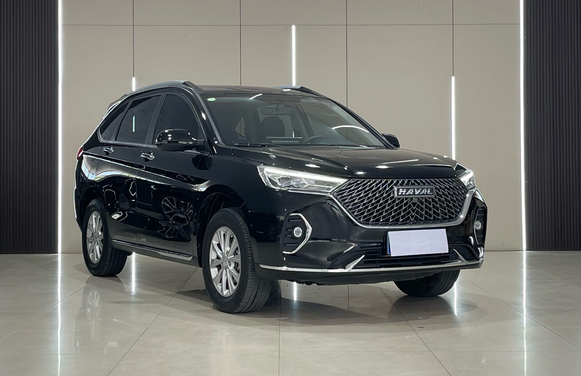 Haval 2022 M6 PLUS 1.5T Smart Enjoy Edition photo 3
