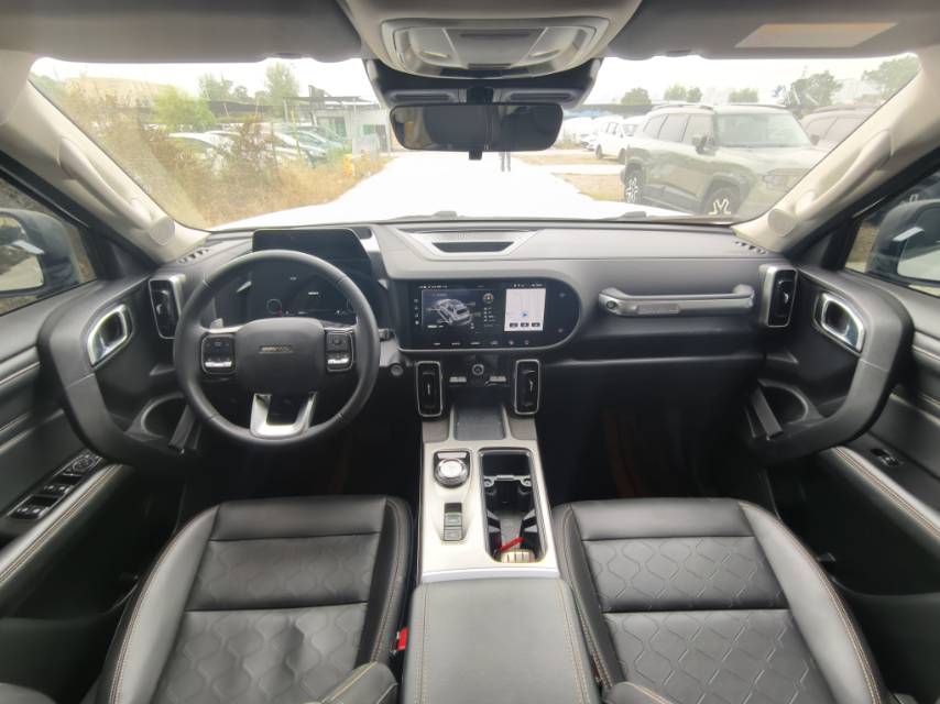 Haval Dargo 2024 Big Dog 2.0T Chinese Village Dog Edition photo 4