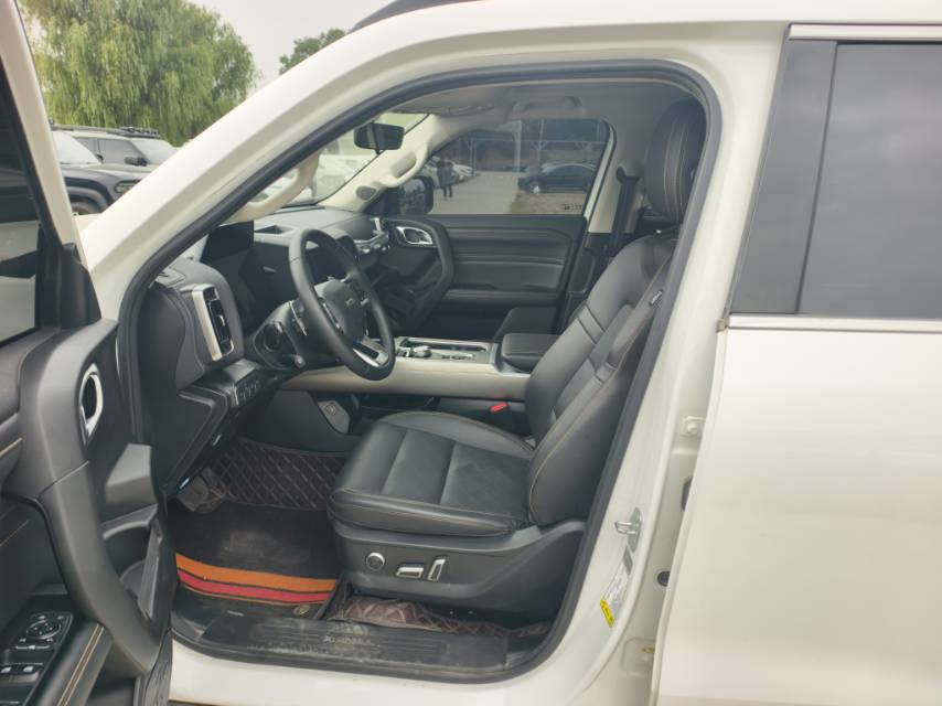 Haval Dargo 2024 Big Dog 2.0T Chinese Village Dog Edition photo 5