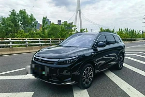 https://img.jytche.com/user/930910/car/image/6ad5a6d828cc0/1792386774666140_30247121_app_P_1.59M-188.88K_parse_parse_parse.jpeg?x-oss-process=style/thumbnail